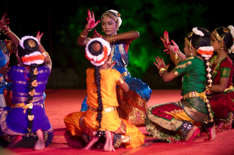 Thiru Sivakumar, Shiva Kalalayam (Bharatanatyam) (Mamallapuram Dance Festival 2012 - Kuchipudi i nie tylko)